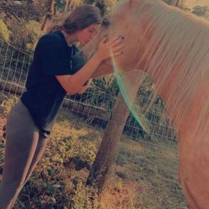 Meet your Posher, Karly